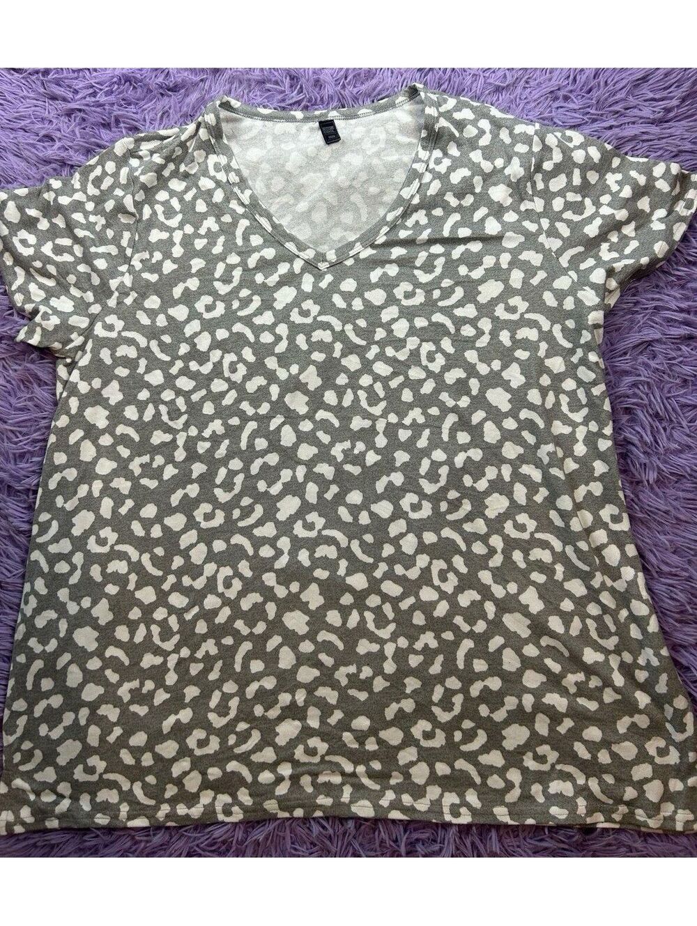 32 Degrees Cool Women’s Gray White Leopard Print 2 Piece Pajama Set Size XXL